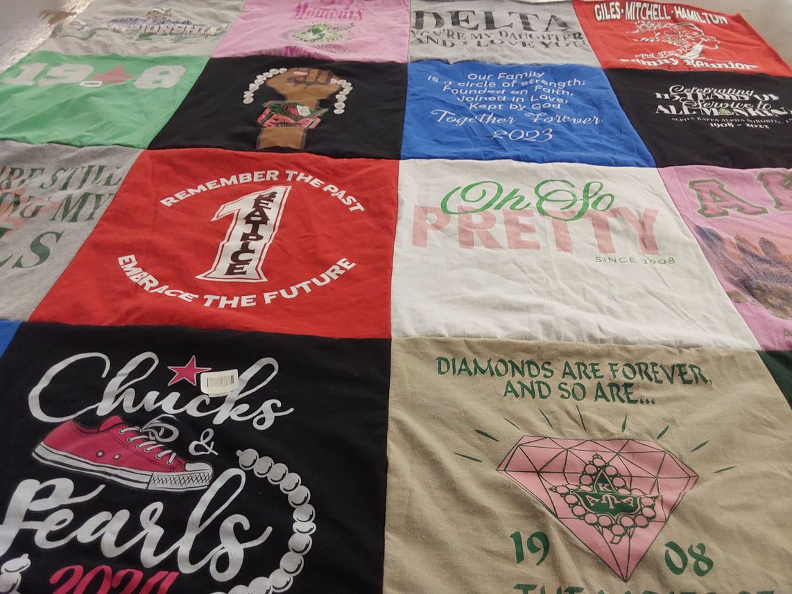 T-shirt quilt with sisterhood, family themes by Rosemary from NE