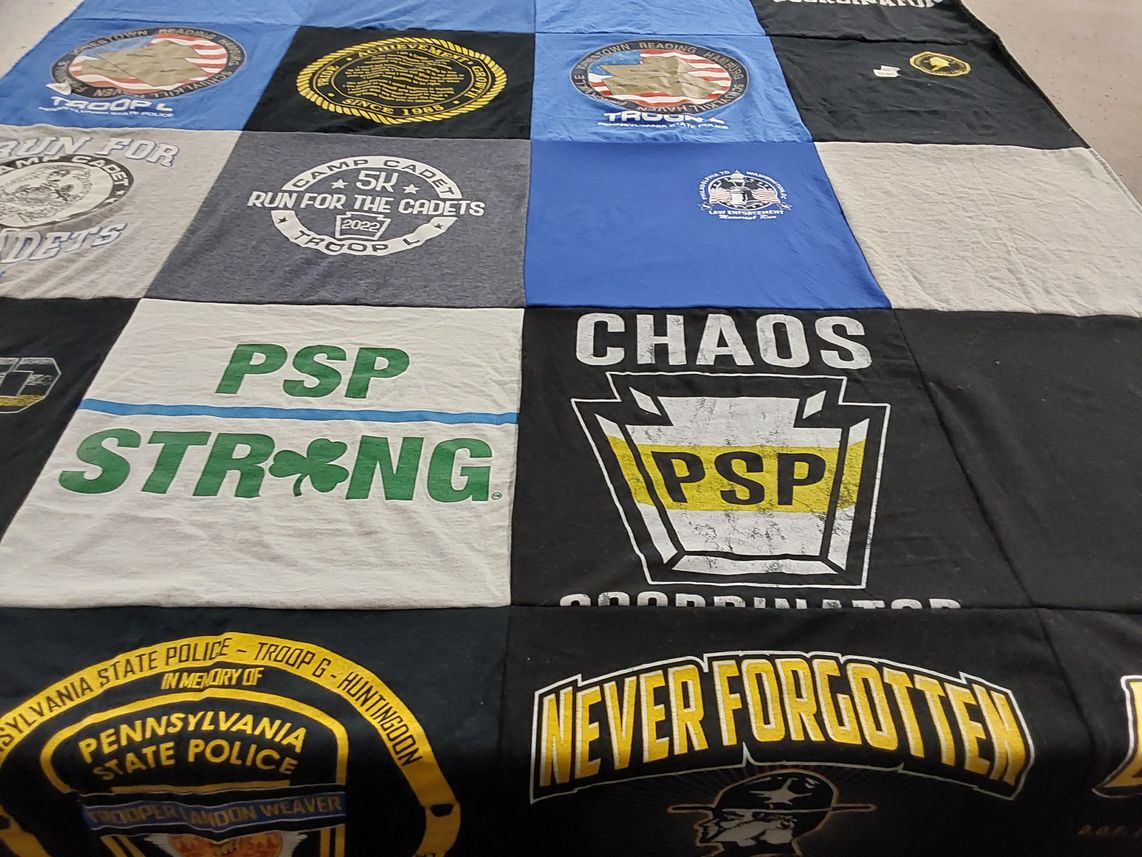 T-shirt quilt by rebecca from PA