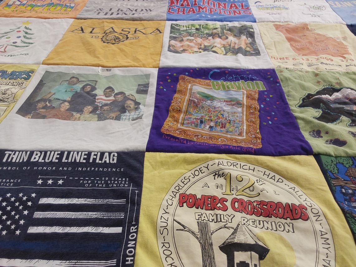 T-shirt quilt with family reunions, celebrations themes by Kathleen from GA