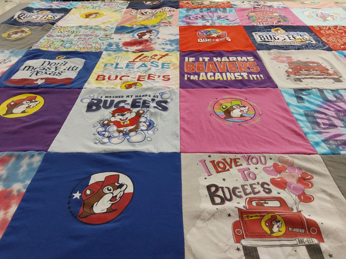 T-shirt quilt with traveling, road trips themes by Anna from TX