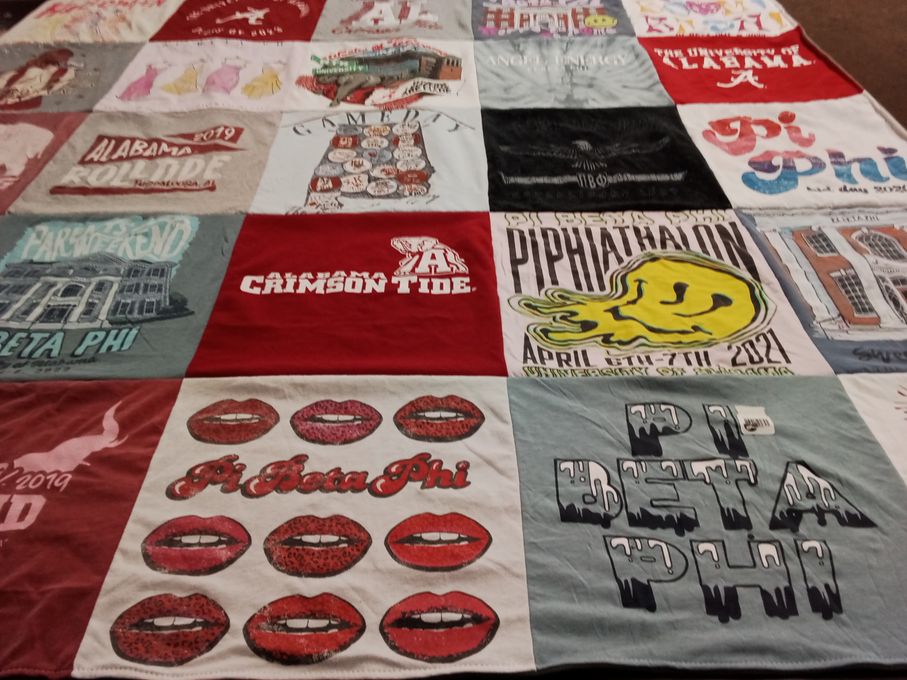 T-shirt quilt from university of alabama by Elizabeth from FL