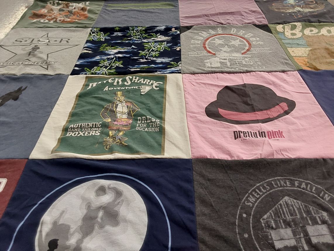 T-shirt quilt with outdoor activities, fashion themes by Mary from TN