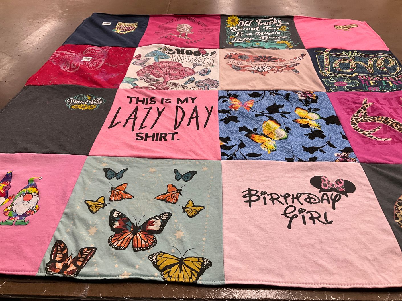 T-shirt quilt with nature, butterflies themes by Lydia from AL