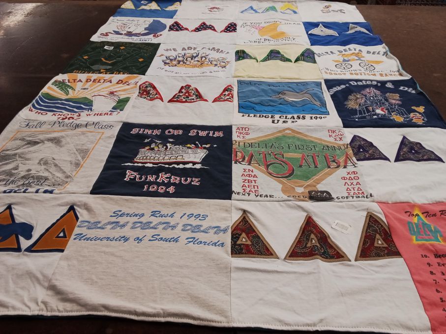 T-shirt quilt from university of south florida by Lia from FL
