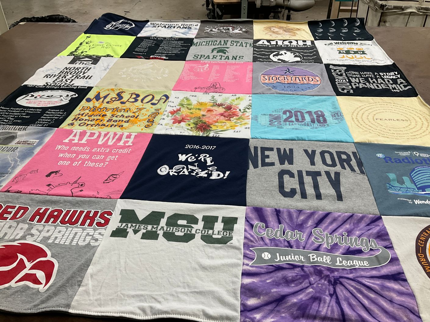 T-shirt quilt featuring michigan state spartans by Olivia from MI