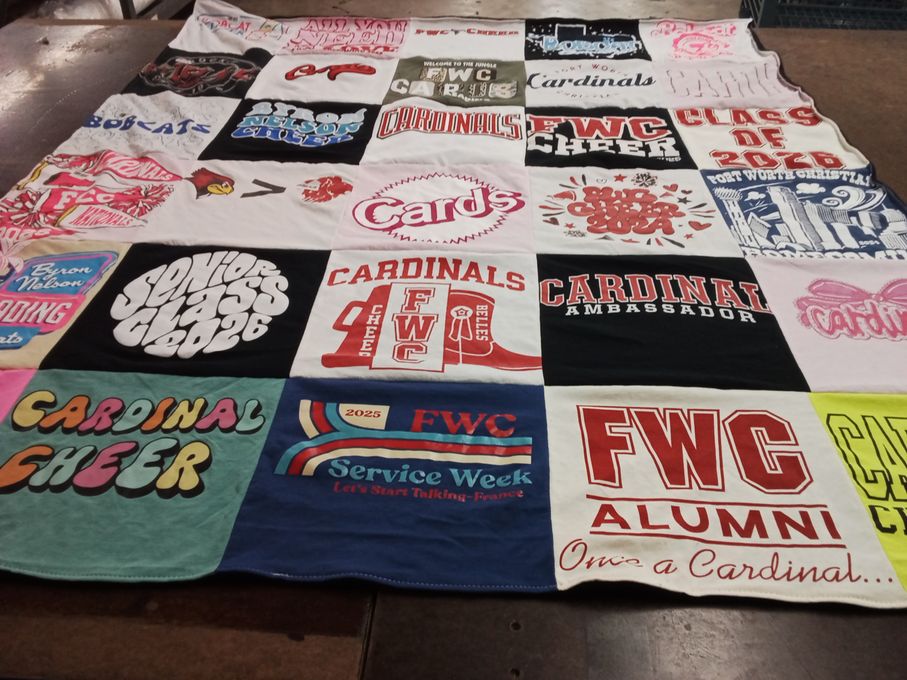 T-shirt quilt featuring cardinals by Chesley from TX