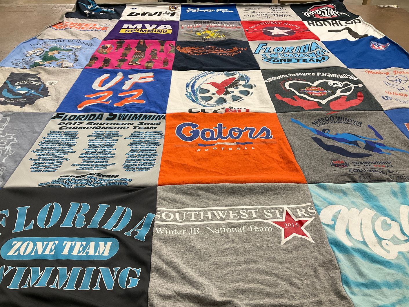 T-shirt quilt featuring gators football by Mayrangela from FL