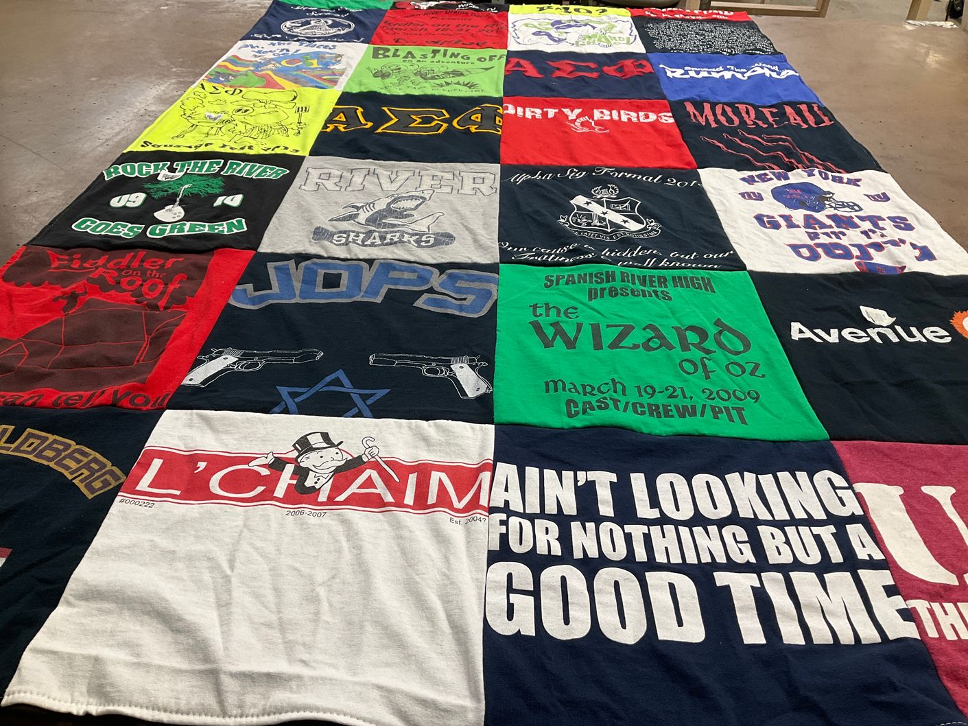 T-shirt quilt featuring new york giants by Alyse from FL