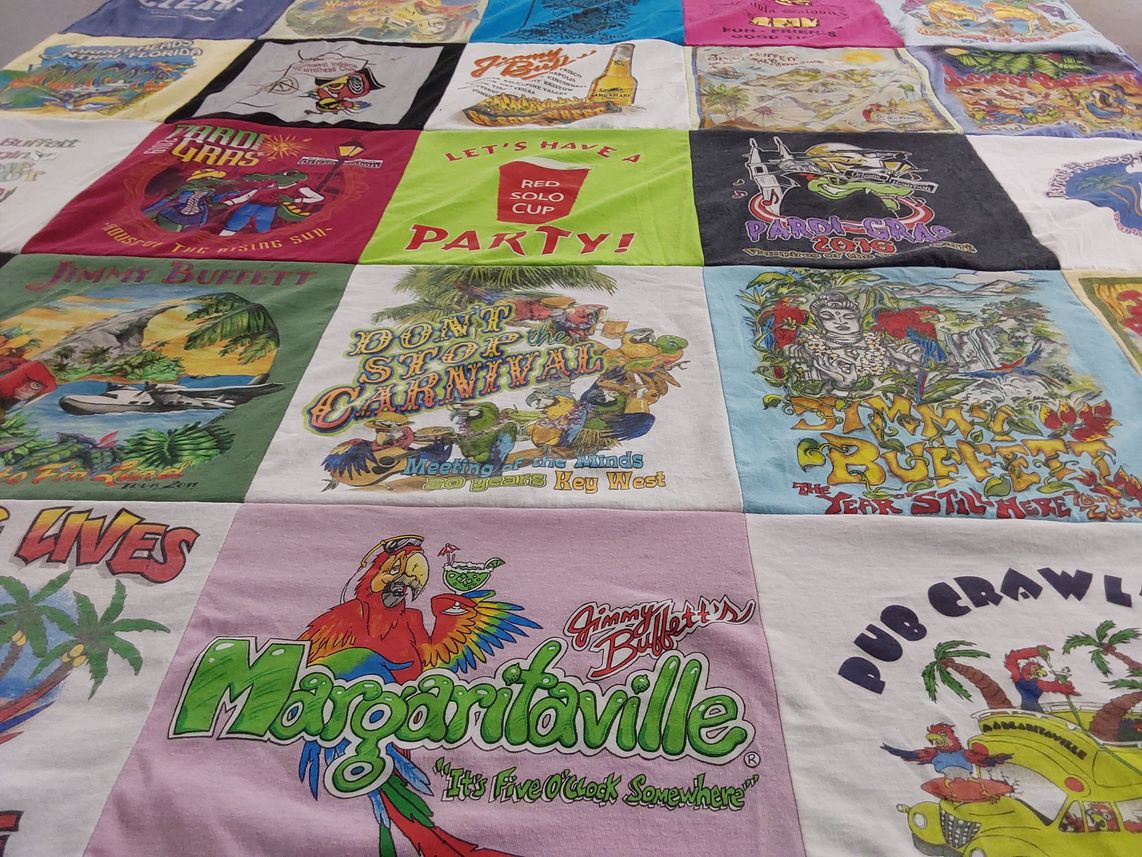 T-shirt quilt with beach, tropics themes by Theresa from IN