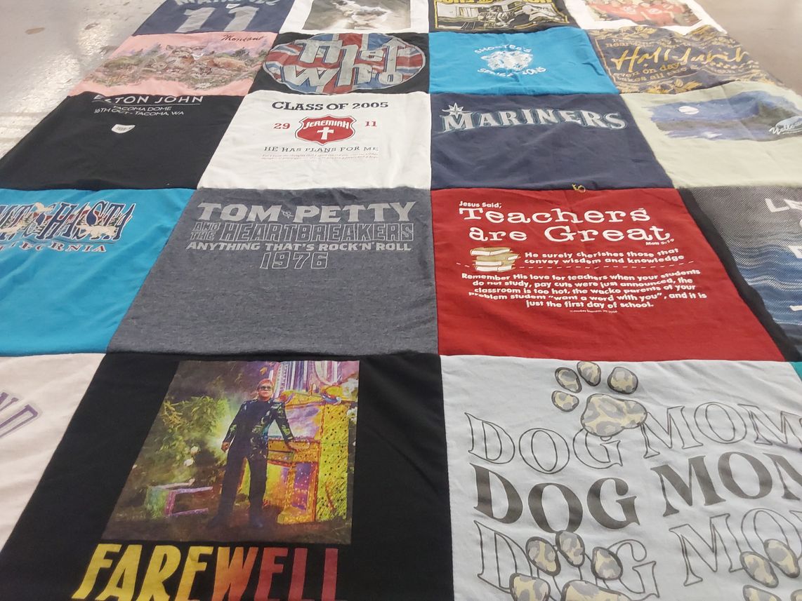 T-shirt quilt featuring mariners by Beverly from WA
