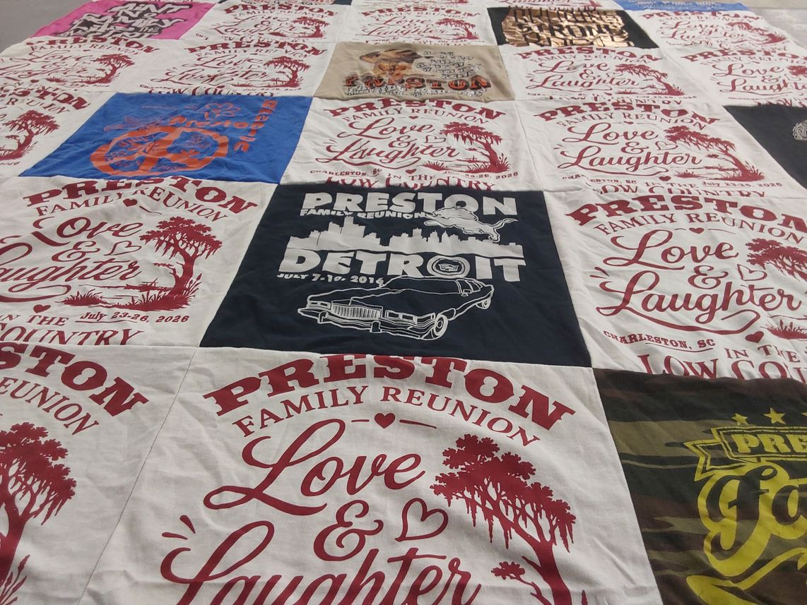 T-shirt quilt with family gatherings, reunions themes by Mry from NC