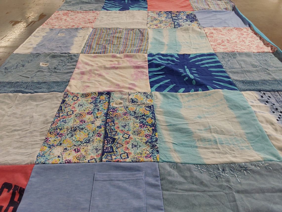 T-shirt quilt by Buffi from NJ