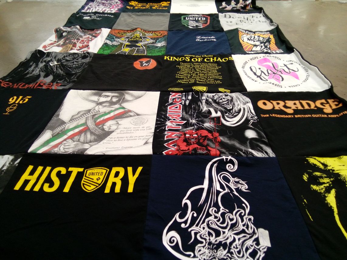 T-shirt quilt with music, guitar themes by Francisco from NM