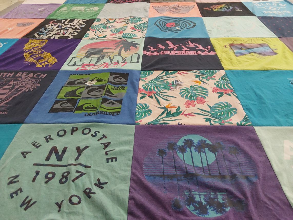 T-shirt quilt with beach, surfing themes by Whitney from CA
