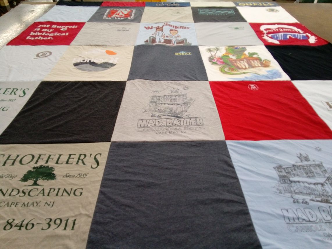 T-shirt quilt with beach, food themes by Lindsey from NJ