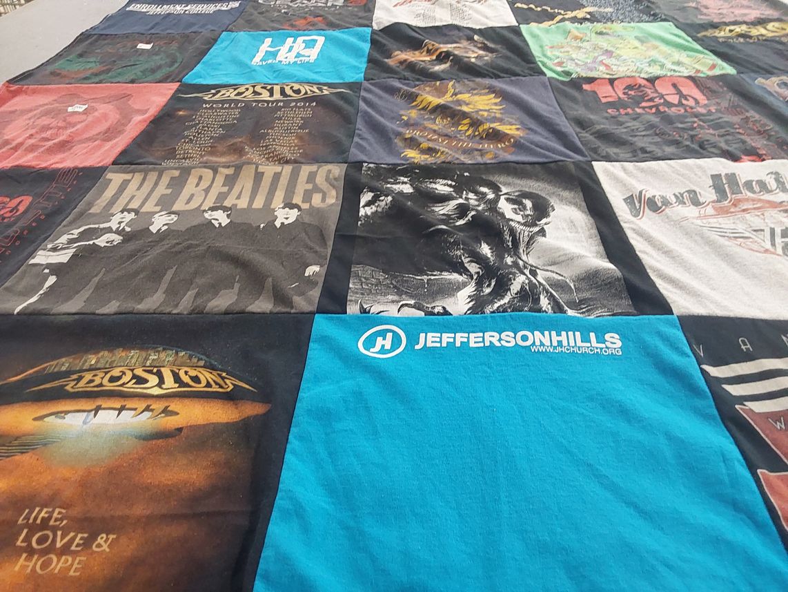 T-shirt quilt with music, band themes by Helen from MO