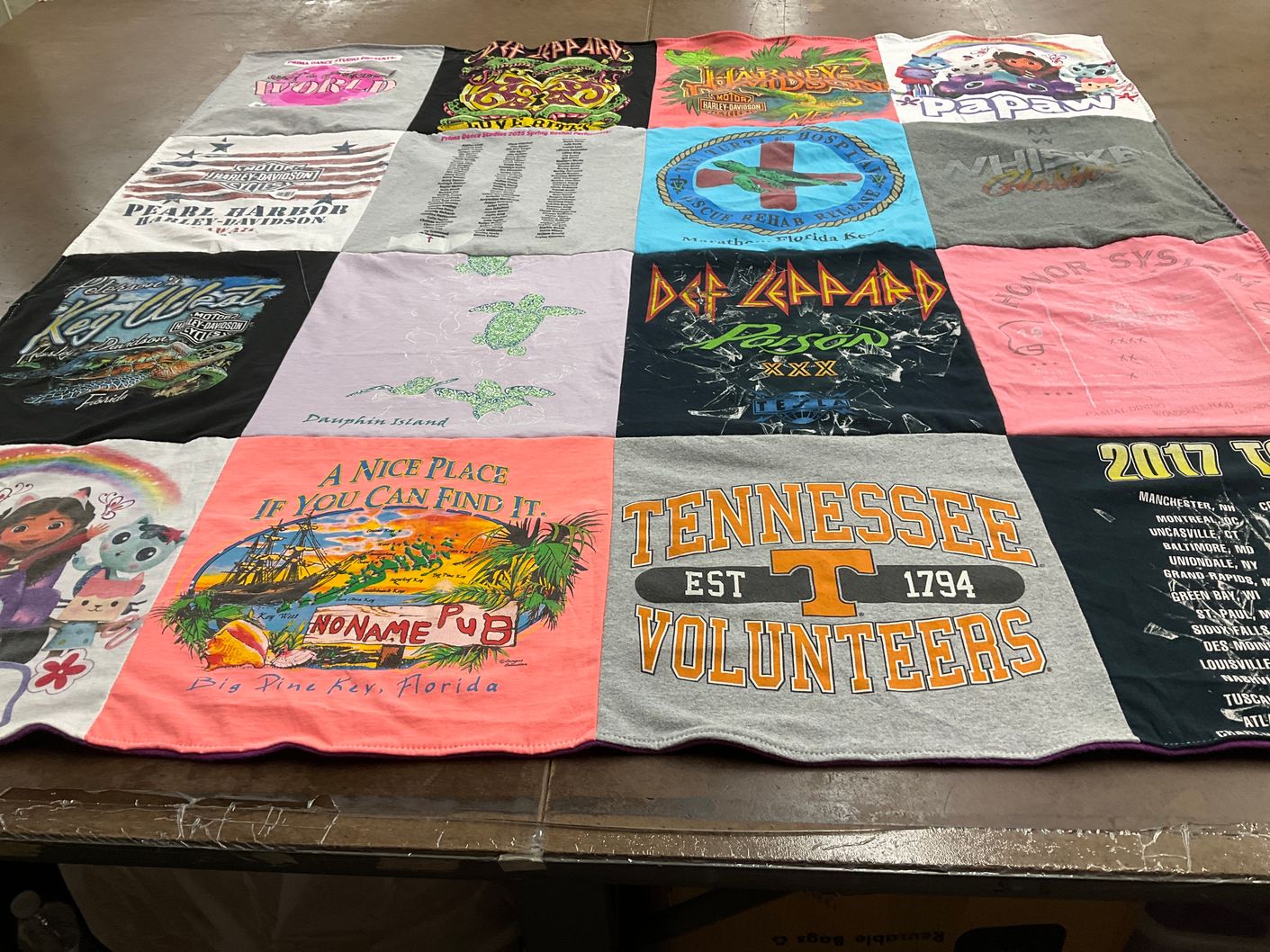 T-shirt quilt featuring tennessee volunteers by LISA from TN
