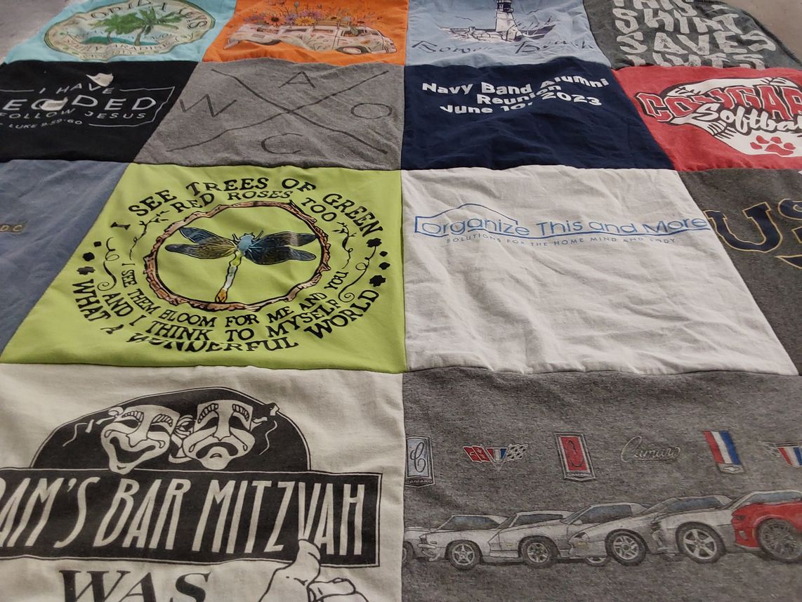 T-shirt quilt with music, organizing themes by Lucinda from MD