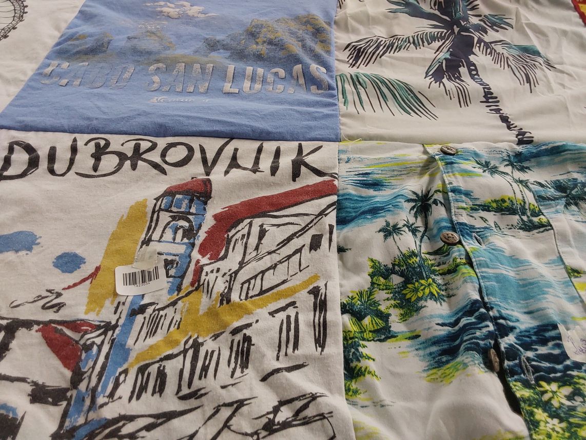T-shirt quilt with travel, beaches themes by Melissa from ID