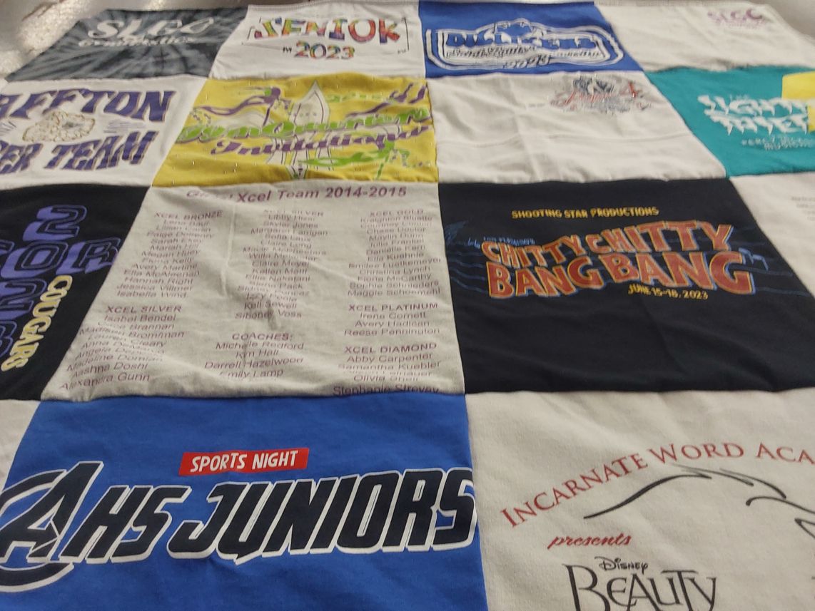 T-shirt quilt featuring cougars by Jessica from MO