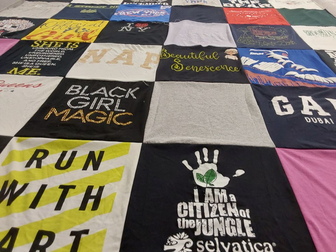 T-shirt quilt with art themes by Maria from MD