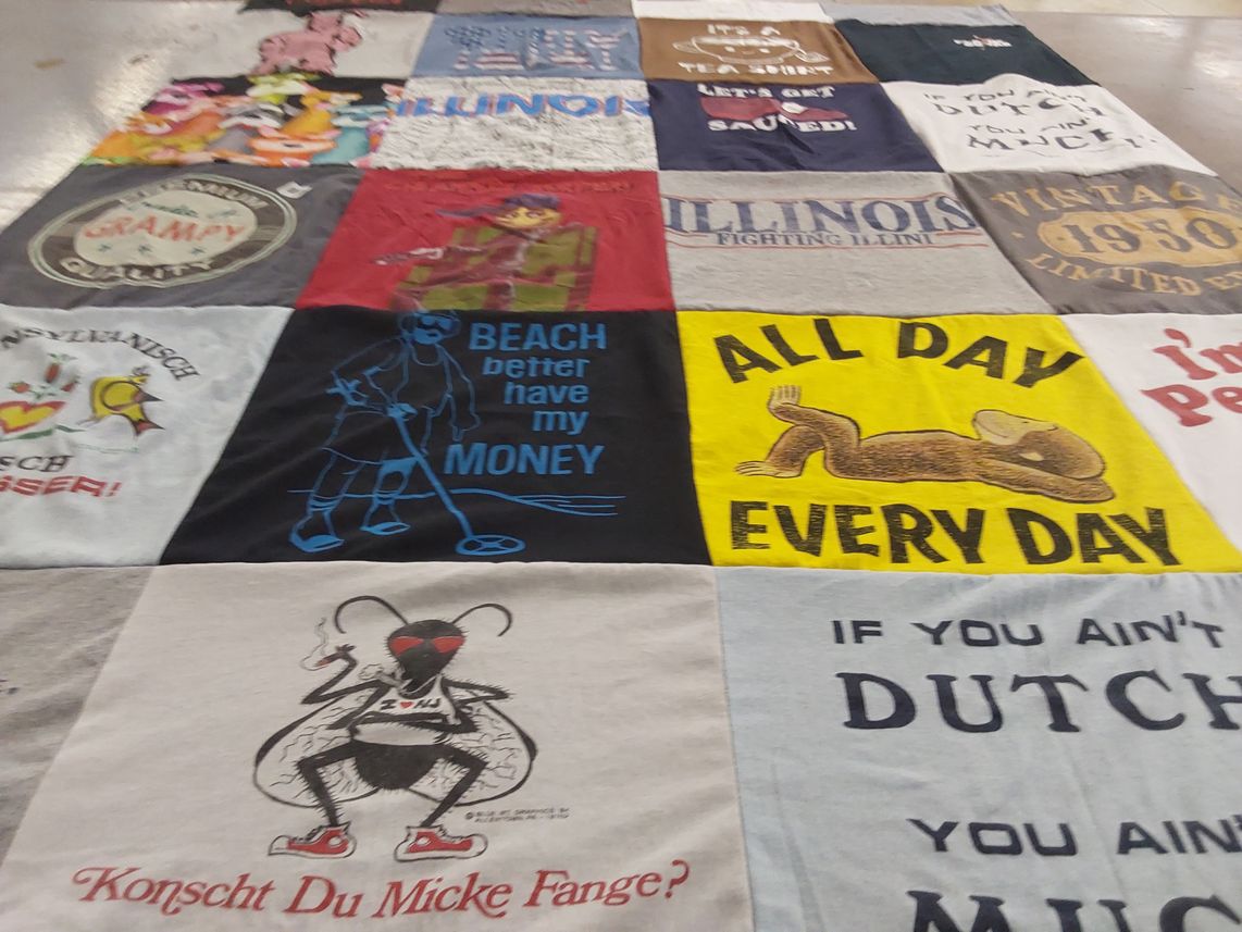T-shirt quilt from university of illinois by KayEllen from PA