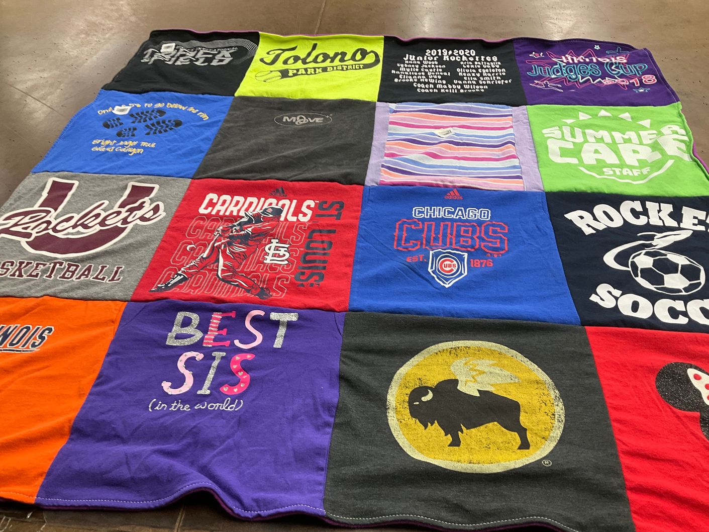 T-shirt quilt featuring st. louis cardinals, chicago cubs by Sarah from IL