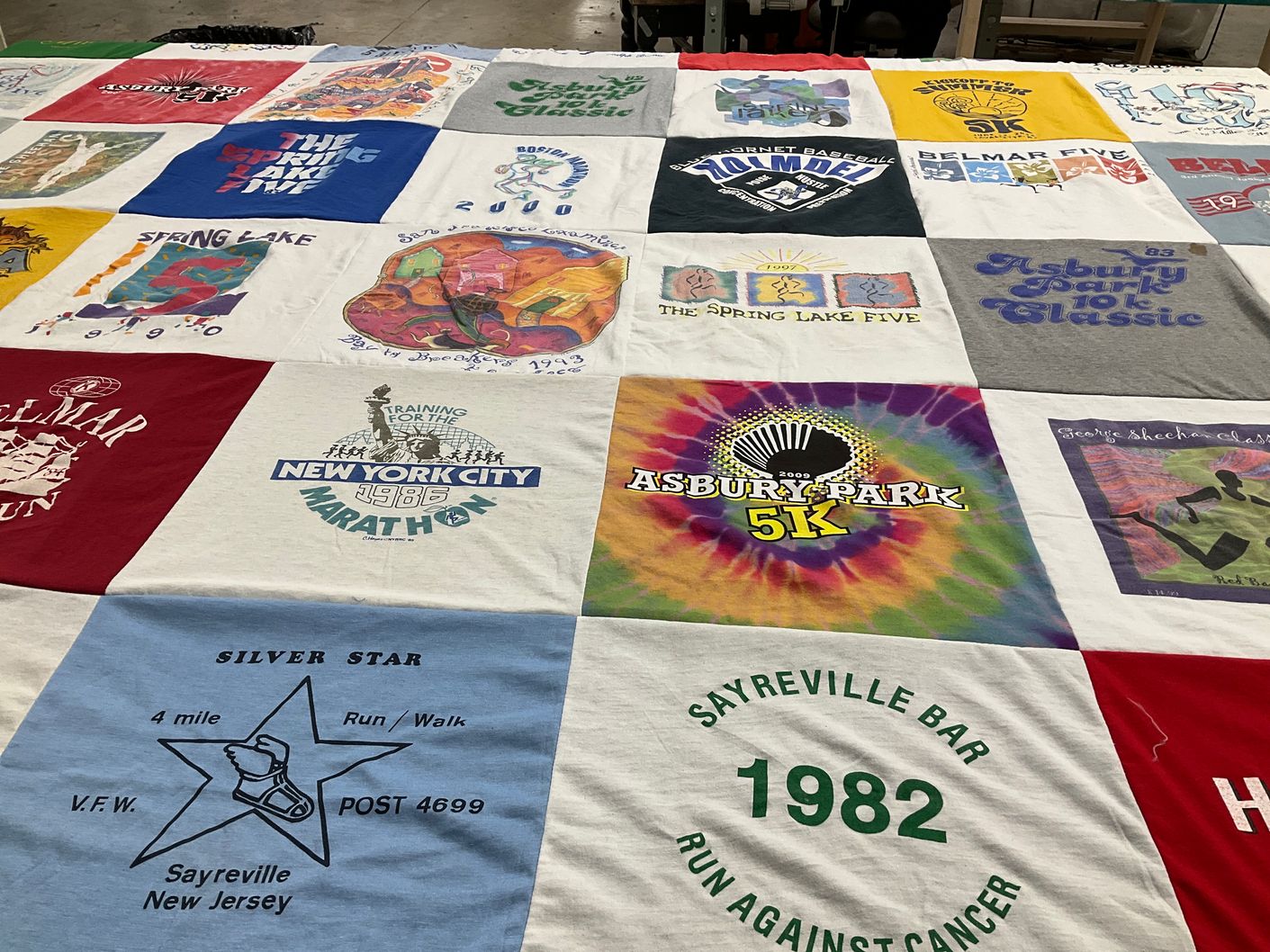 T-shirt quilt with running, marathons themes by Elizabeth from FL