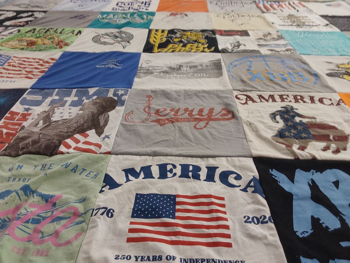 T-shirt quilt with patriotism, history themes by Nathan from IA