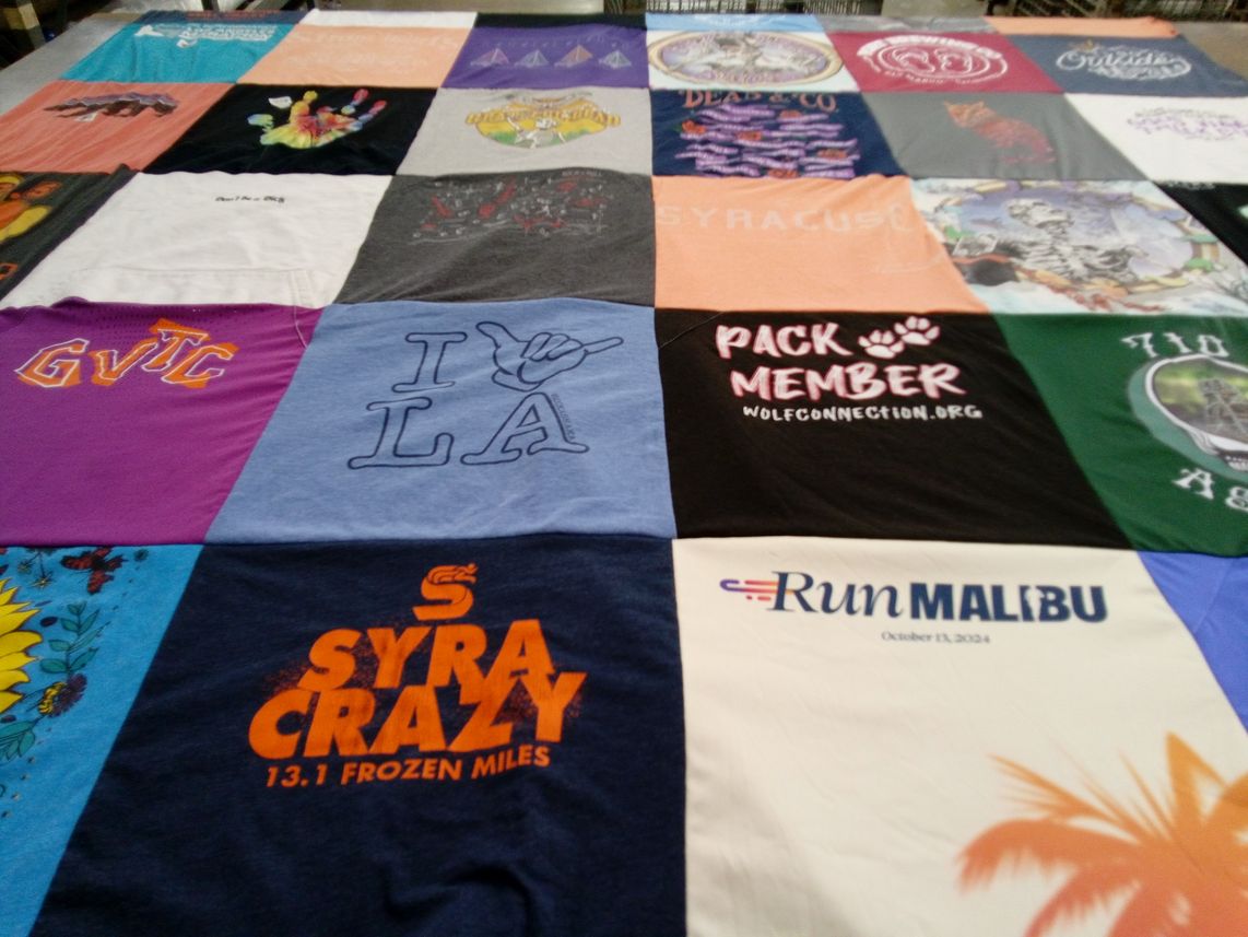 T-shirt quilt from syracuse university by Carly from CA