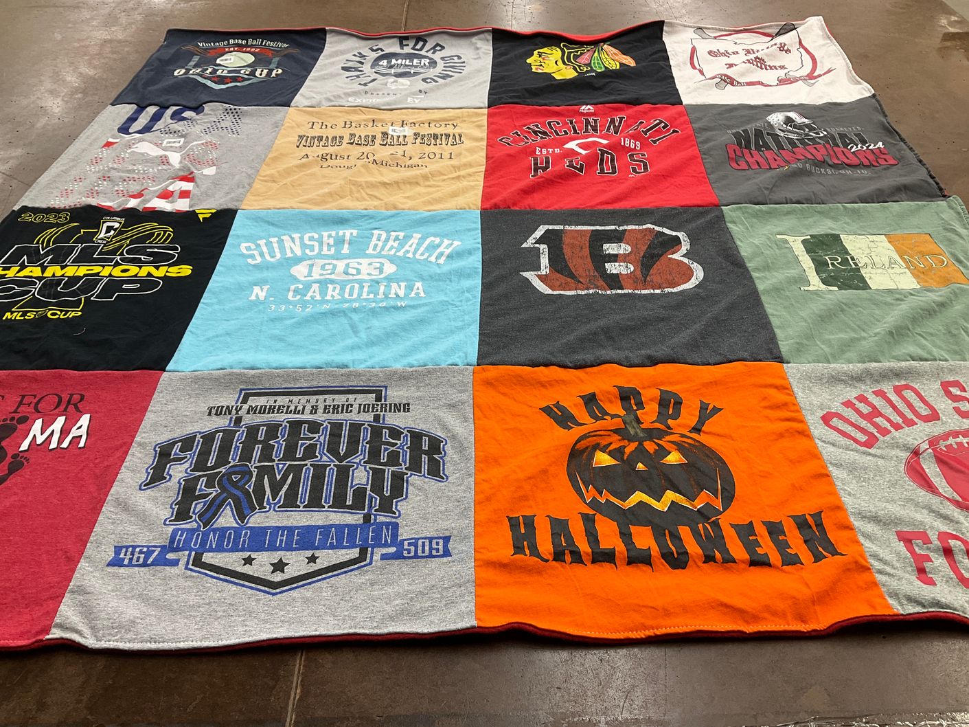 T-shirt quilt featuring cincinnati reds, cincinnati bangles by Lauren from OH