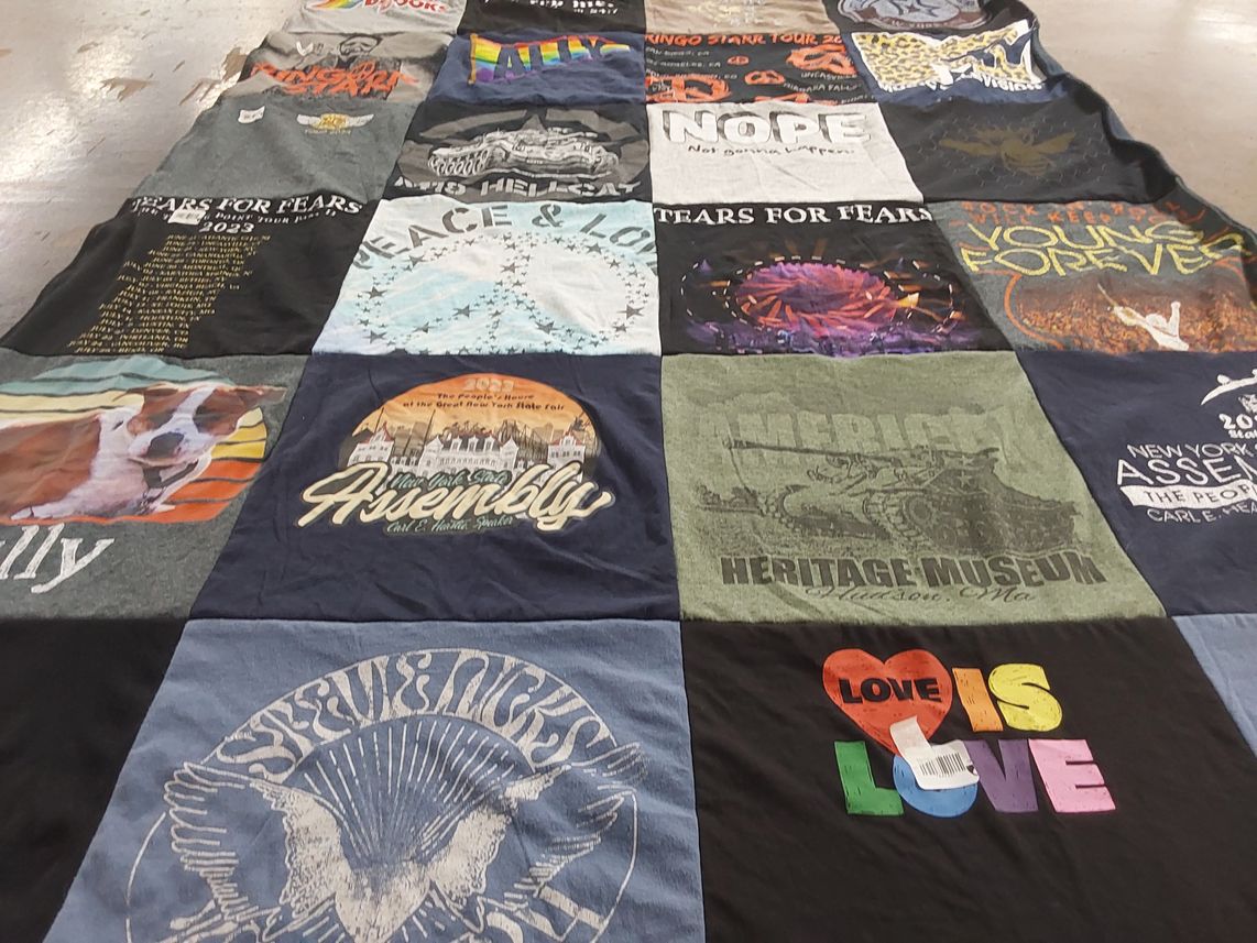 T-shirt quilt with music, art themes by VANESSA from NY