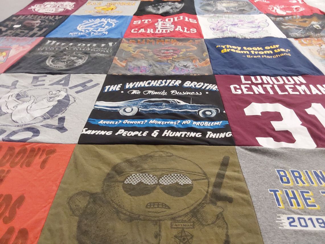 T-shirt quilt featuring st louis cardinals by Wendy from MO