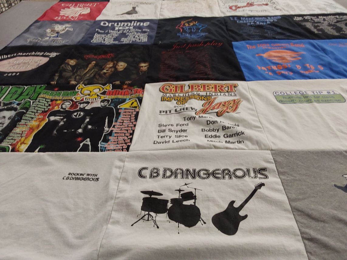 T-shirt quilt with music, performance themes by Elizabeth from CT