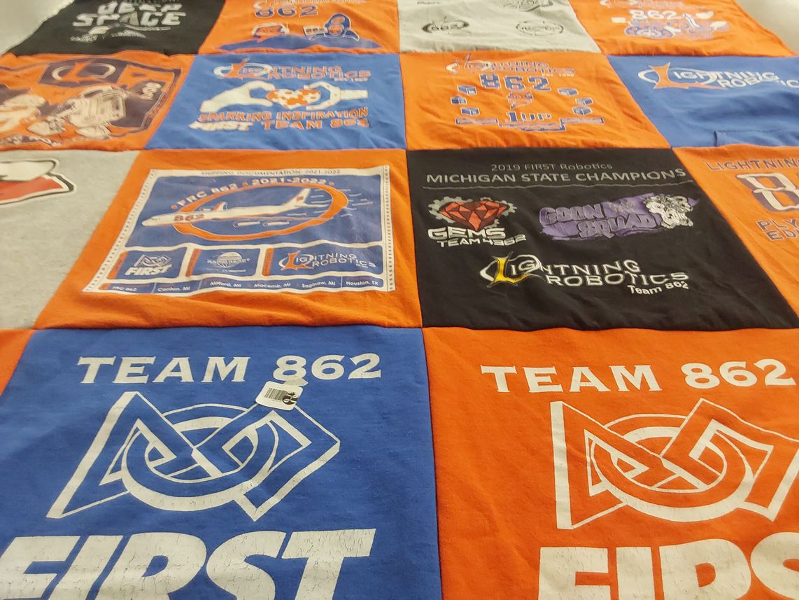 T-shirt quilt featuring team 862 by Susan from MI
