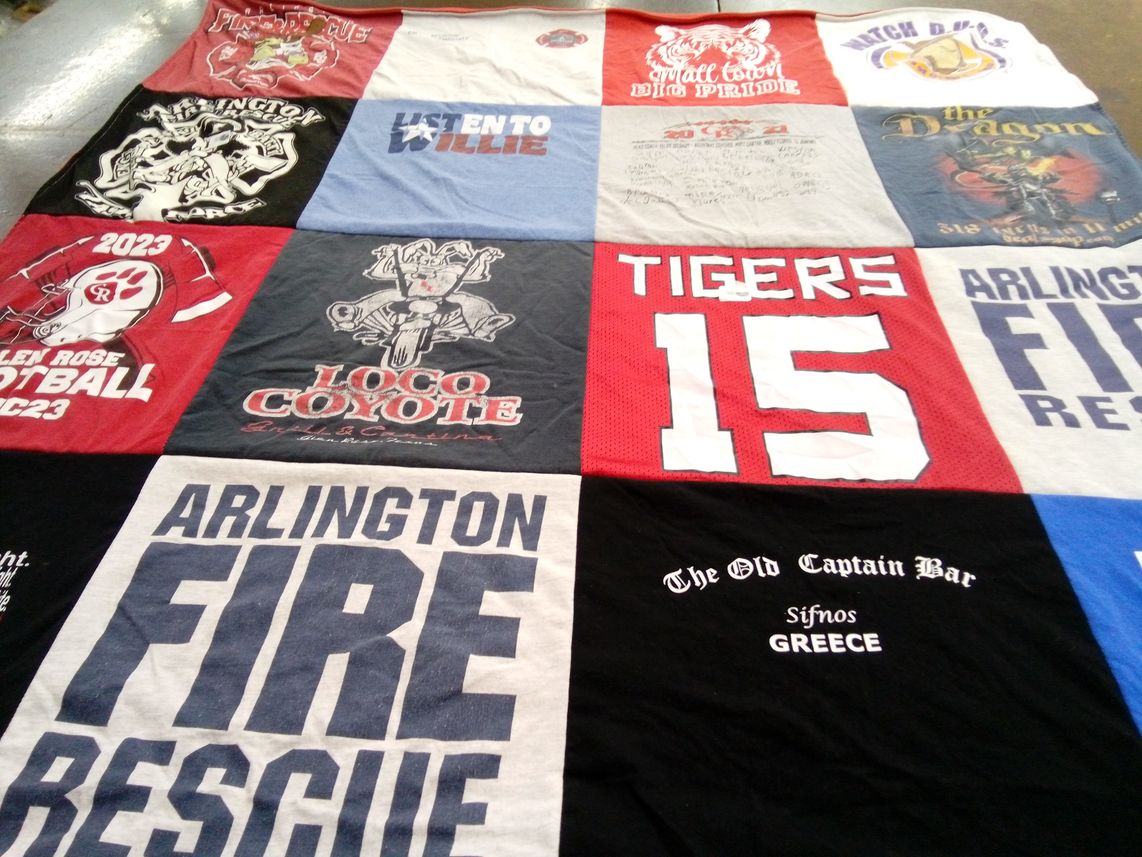 T-shirt quilt from arden rose high school by Lynn from TX