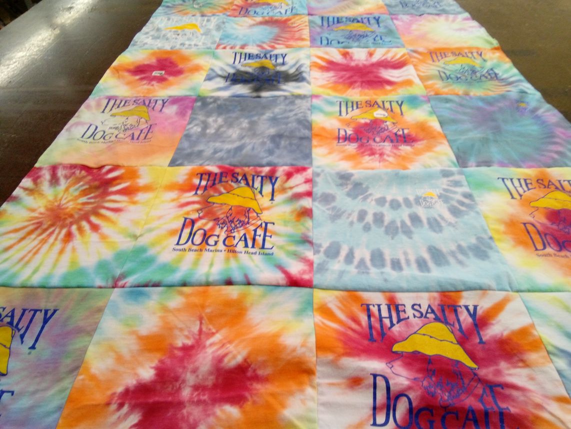 T-shirt quilt with beaches, restaurants themes by Tara from VA