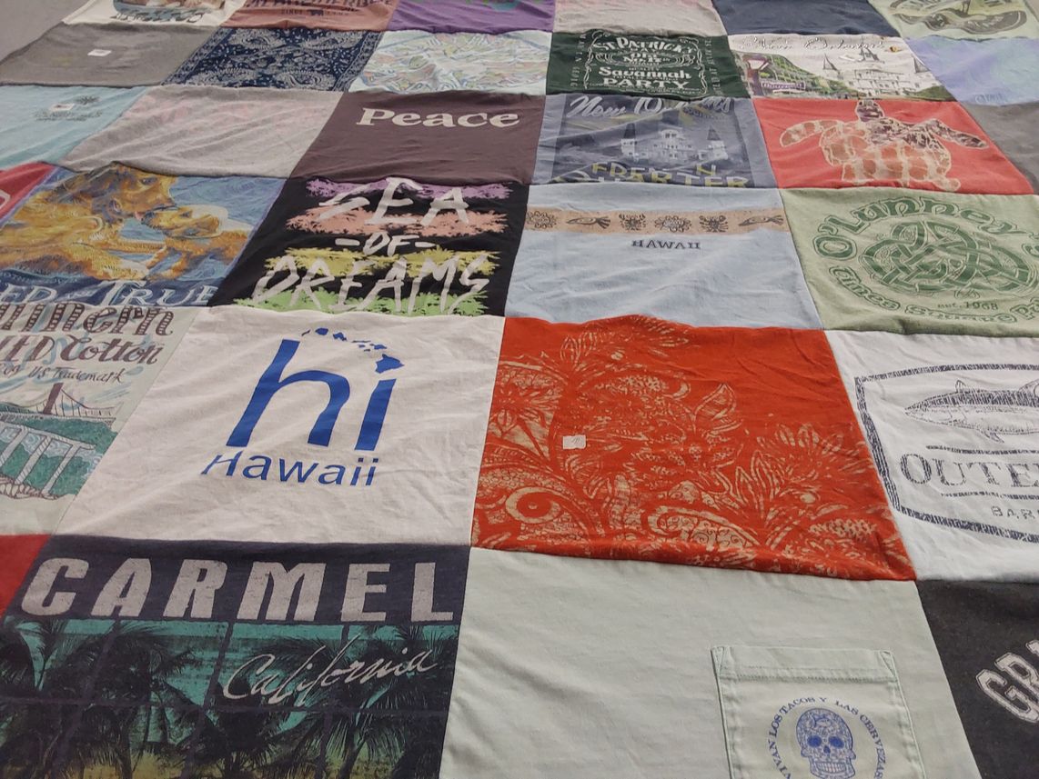 T-shirt quilt with travel, beaches themes by Kimberly from SC