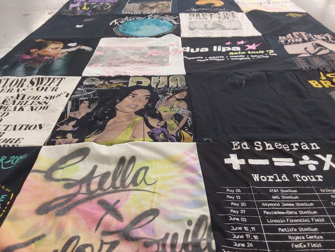 T-shirt quilt with music, concerts themes by Alexandra from NY