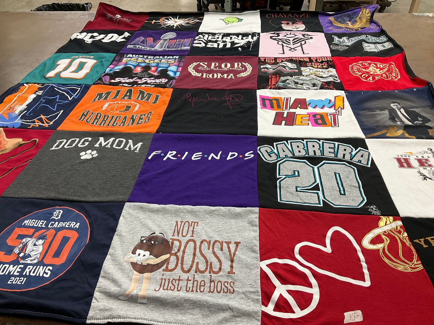 T-shirt quilt featuring miami heat, detroit tigers by Wileyska from FL