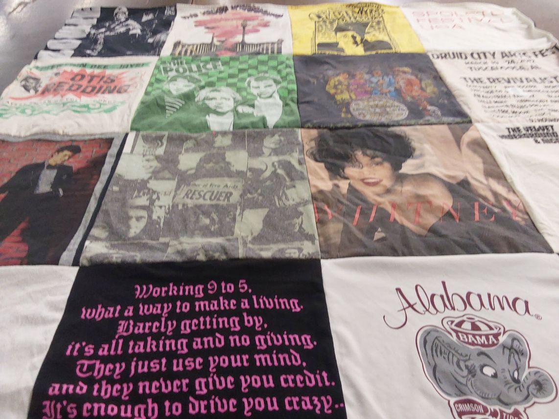T-shirt quilt featuring alabama crimson tide by Connor from NY