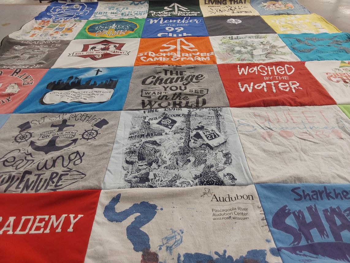 T-shirt quilt from roll the success academy by Tracie from MS
